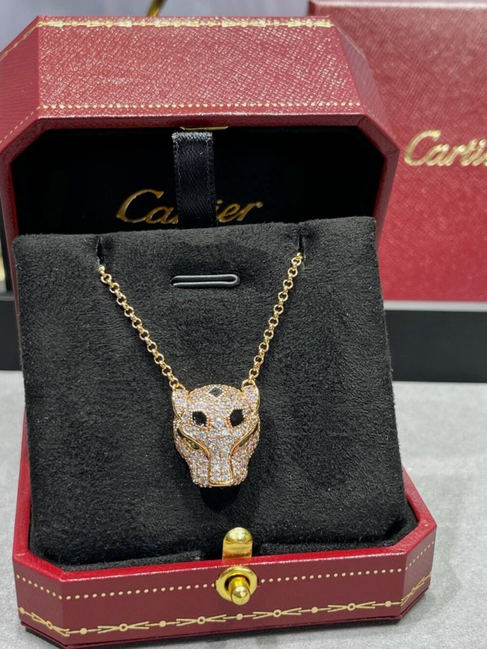 Cartier Panthère de Cartier Diamond-Paved Rose Gold Necklace